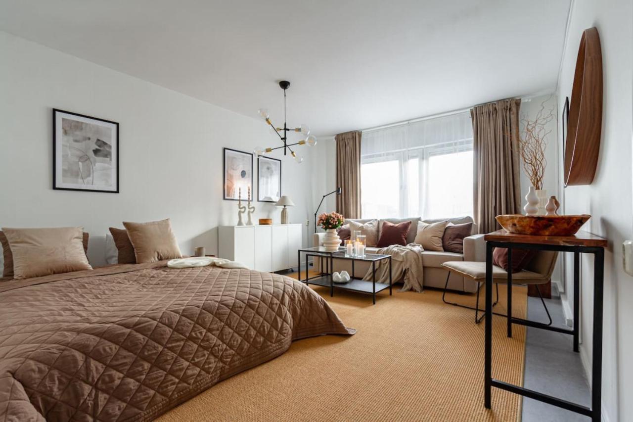 Apartment Budget In Hip Sofo - Construction Work *